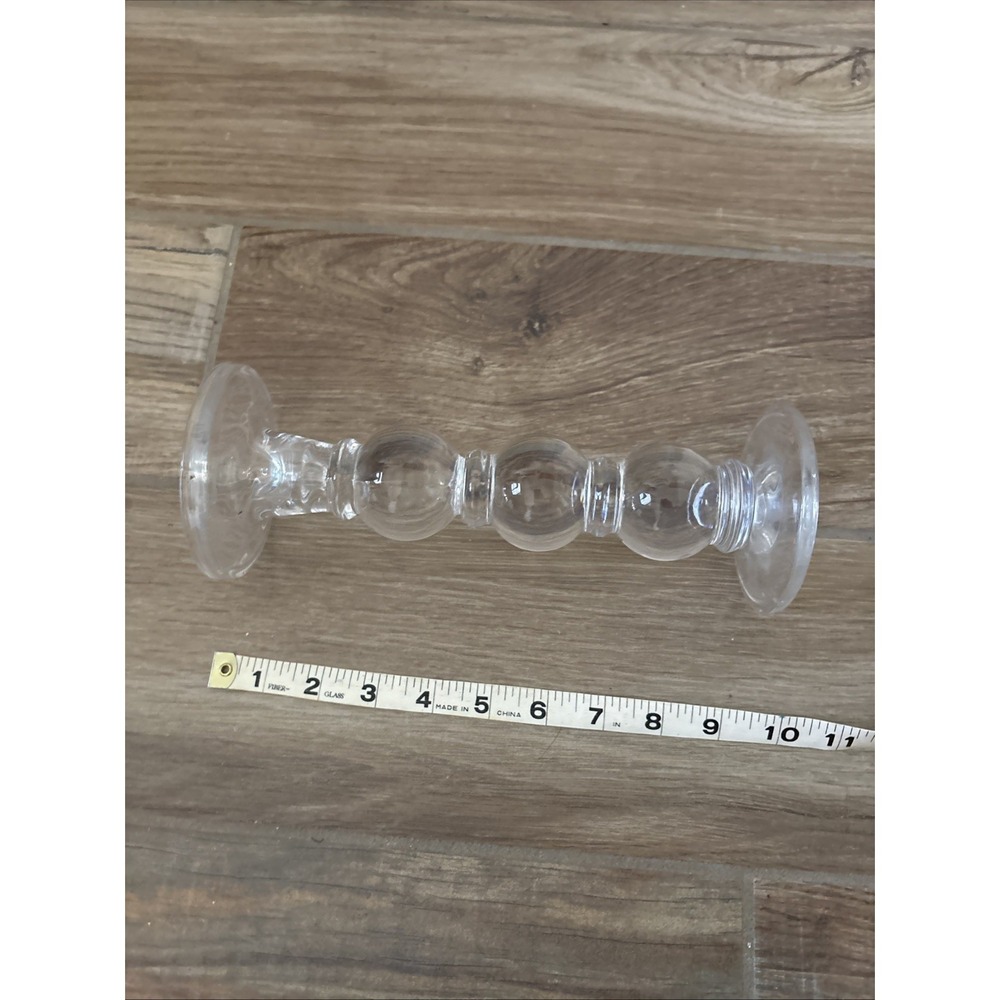 Studio Crystal by Studio Silversmiths 10.5" tall, Crystal Votive Sz Candleholder - Picture 4 of 5